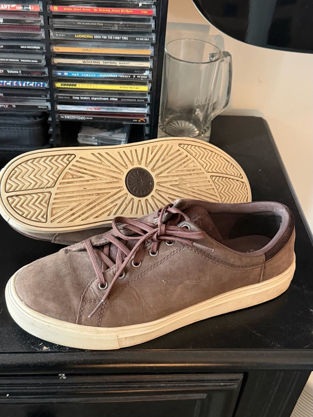 Men's Ugg Suede Sneakers - Brown